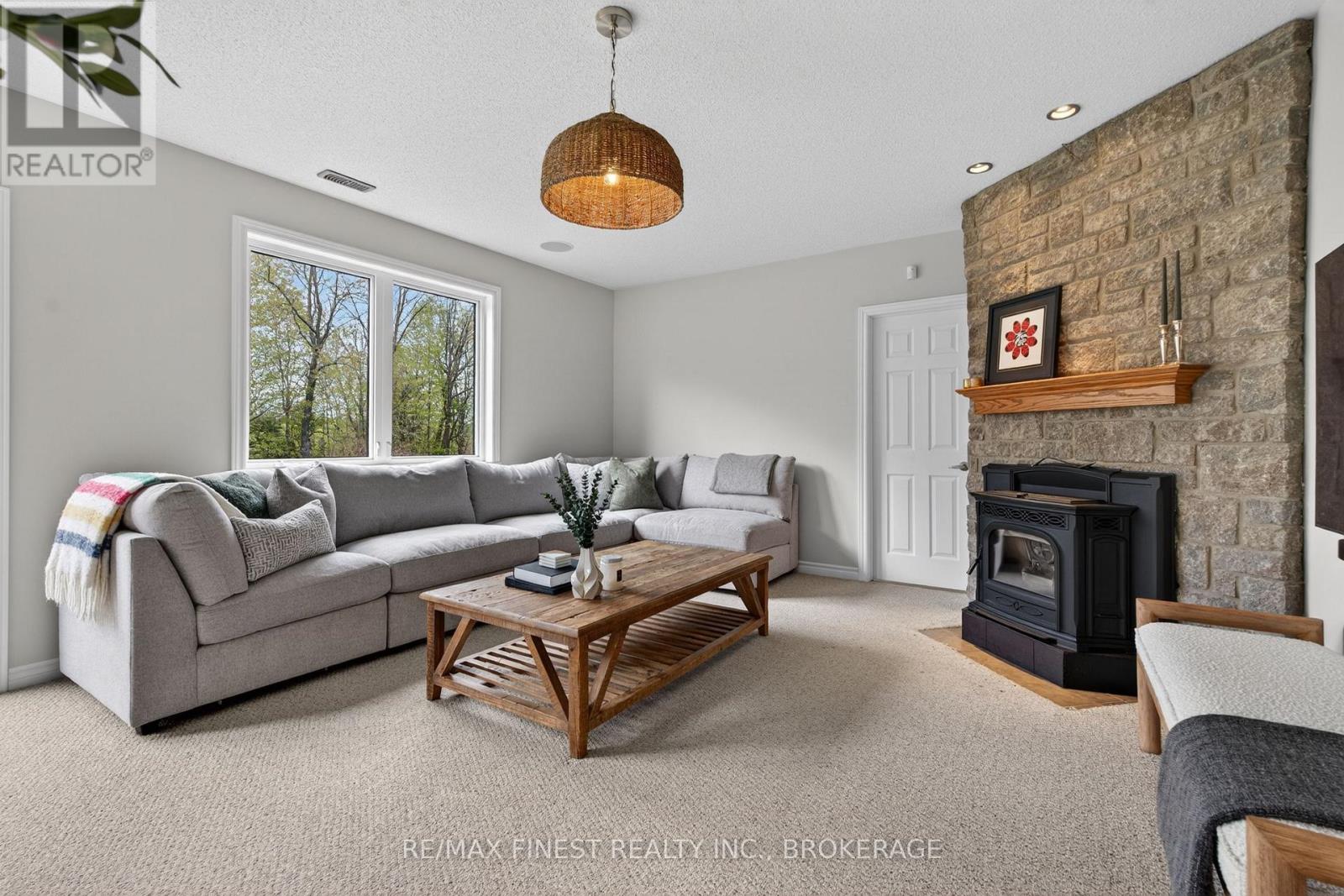 2548 SANDS ROAD - 31