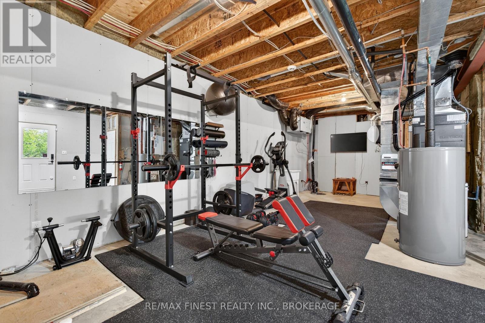 2548 SANDS ROAD - 37