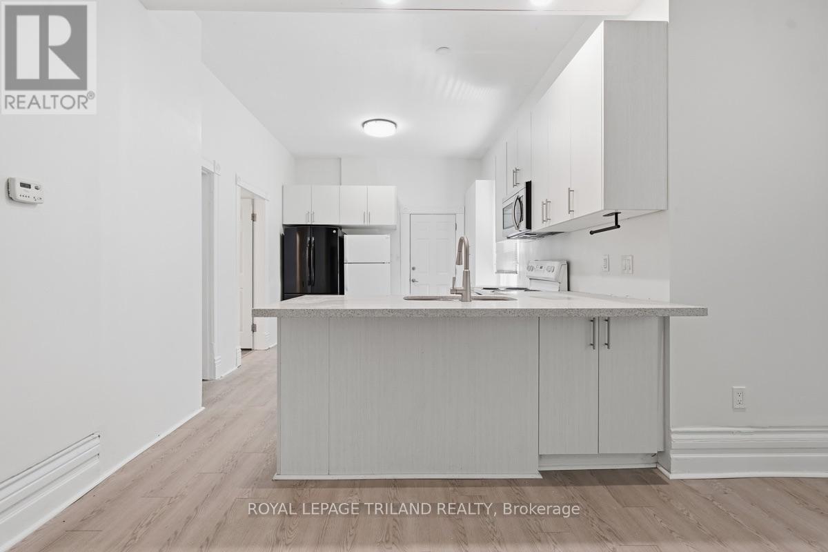 960 RICHMOND STREET - 10