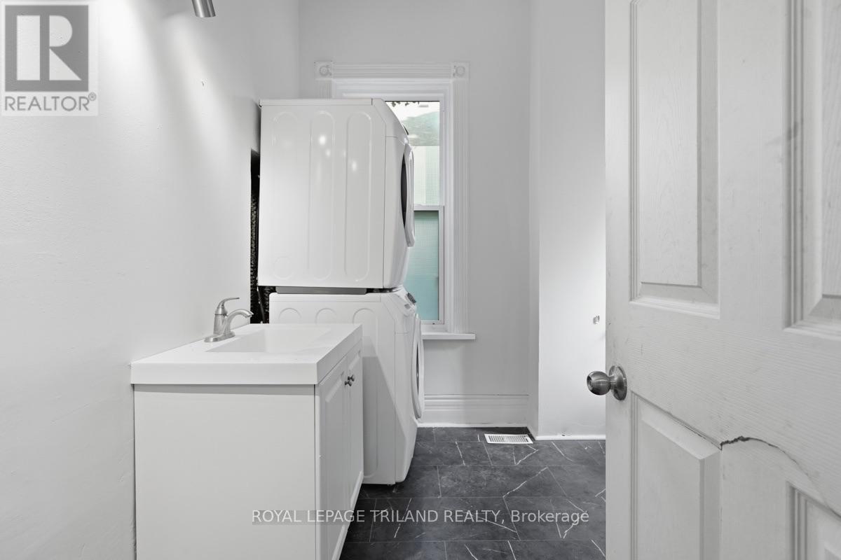960 RICHMOND STREET - 14
