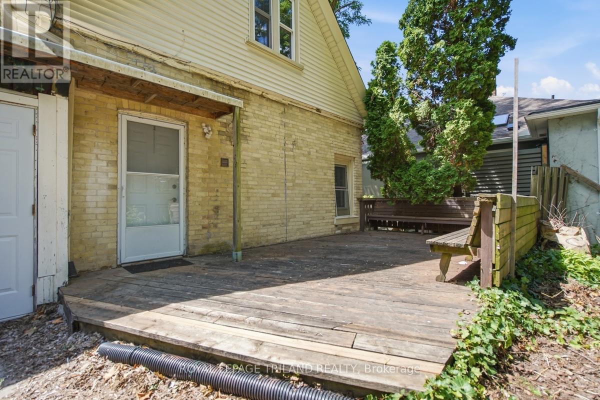 960 RICHMOND STREET - 26