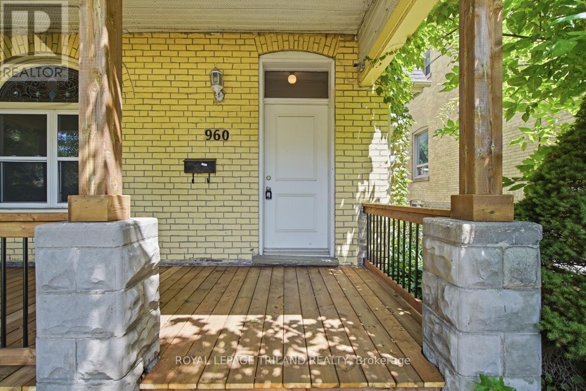 960 RICHMOND STREET - 3