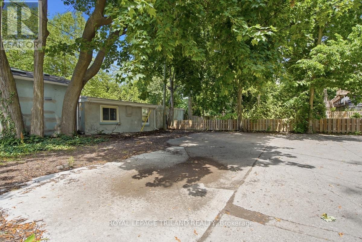 960 RICHMOND STREET - 30
