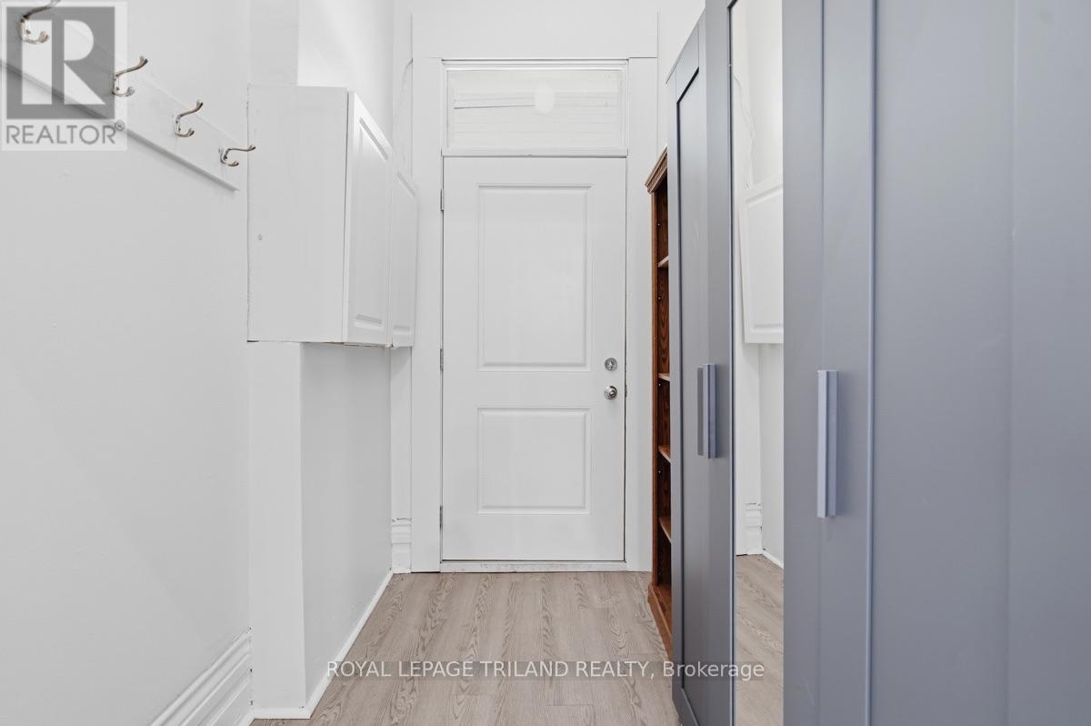 960 RICHMOND STREET - 6
