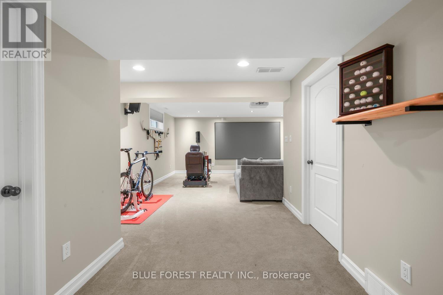 2687 BATEMAN TRAIL - 32