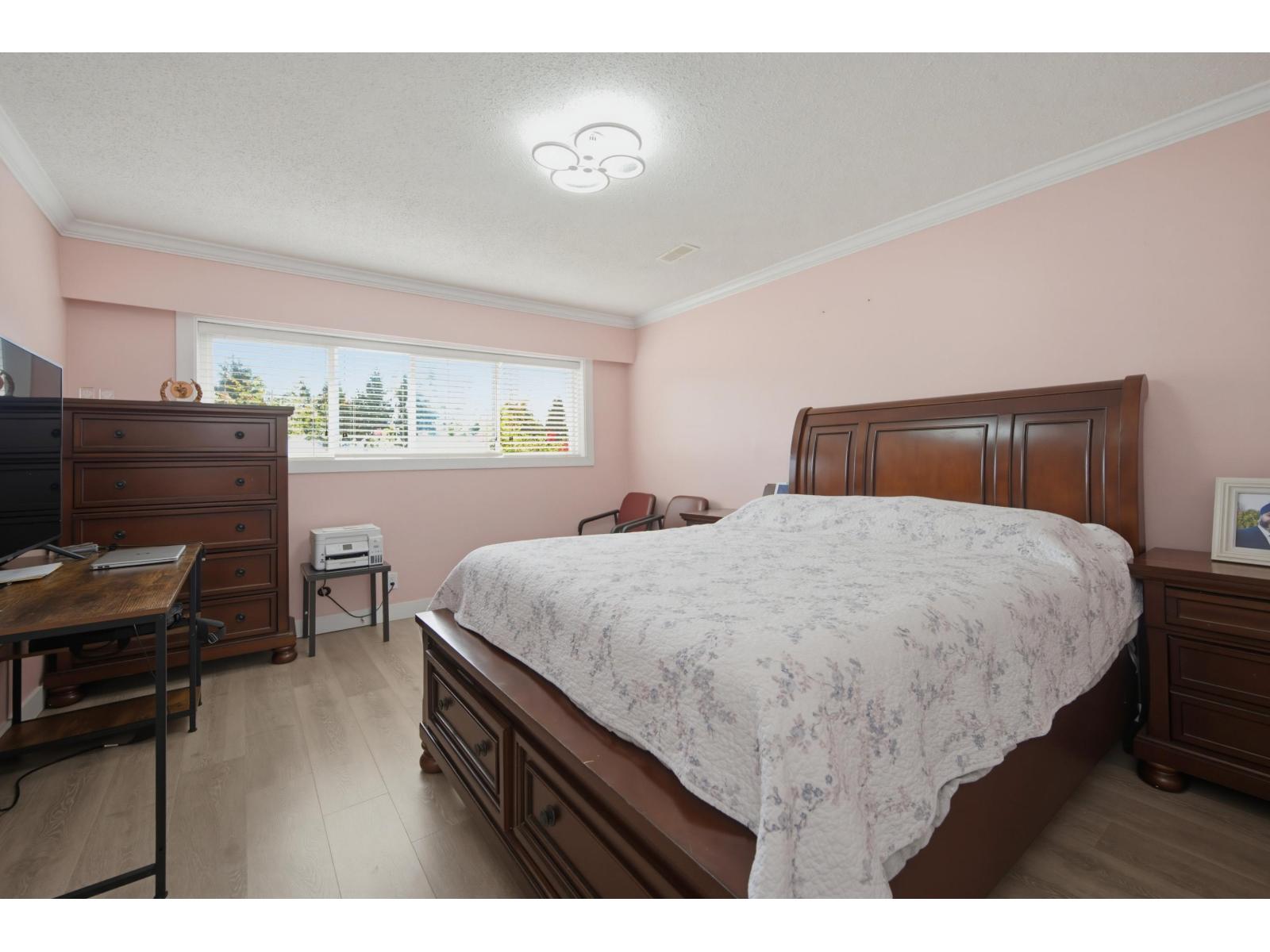6 Bed, 4 Bath House for Sale in Surrey – 18463 56 AVENUE, Surrey – MLS# R3149208 - Image 24