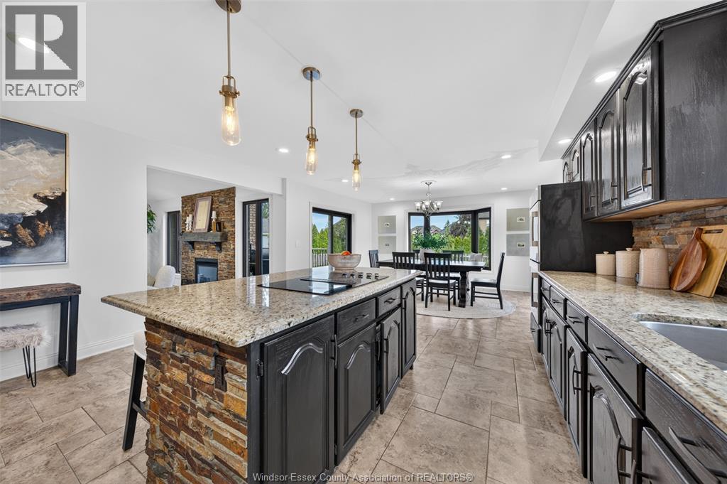 376 ELMSTEAD Ridge - 10