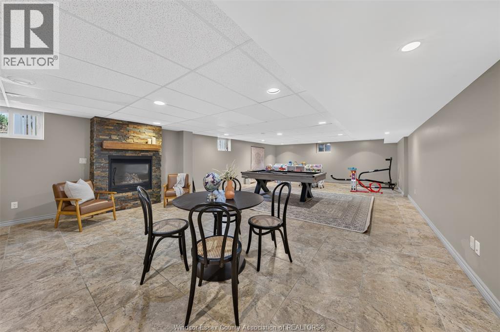 376 ELMSTEAD Ridge - 37