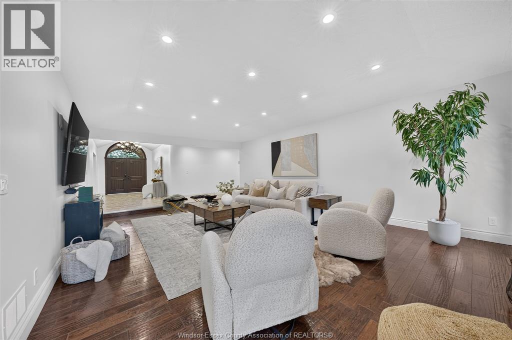 376 ELMSTEAD Ridge - 9