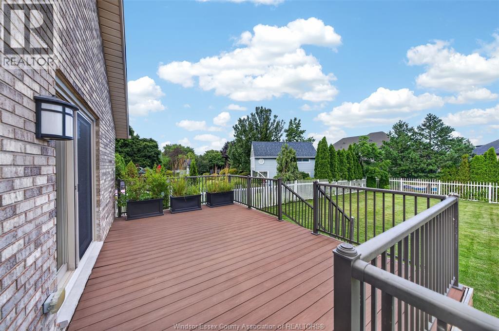 376 ELMSTEAD Ridge - 42