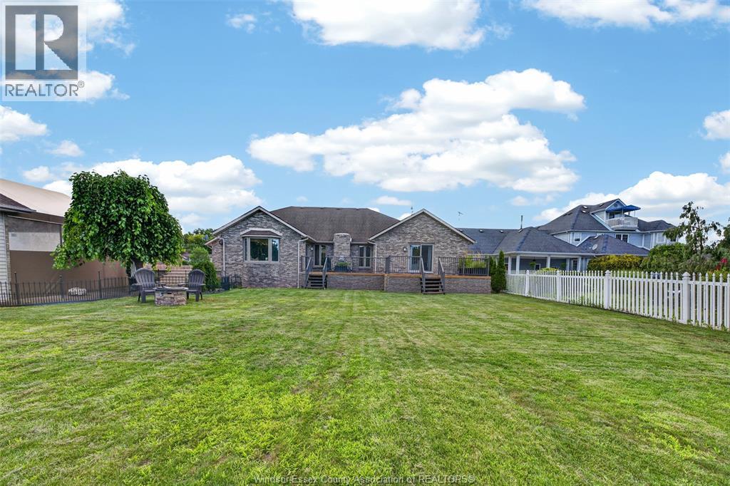 376 ELMSTEAD Ridge - 44