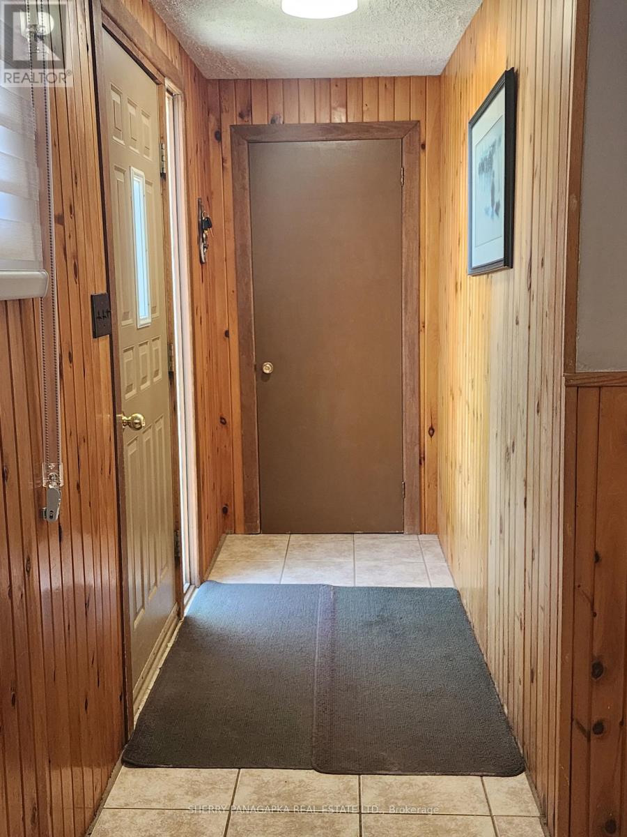 8 MCPHEE AVENUE - 5