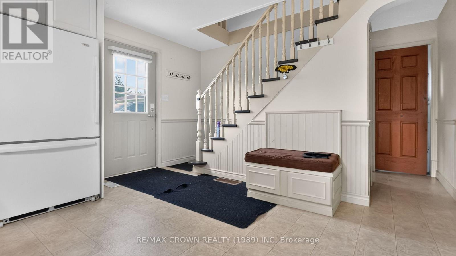 524 KITCHENER STREET - 8