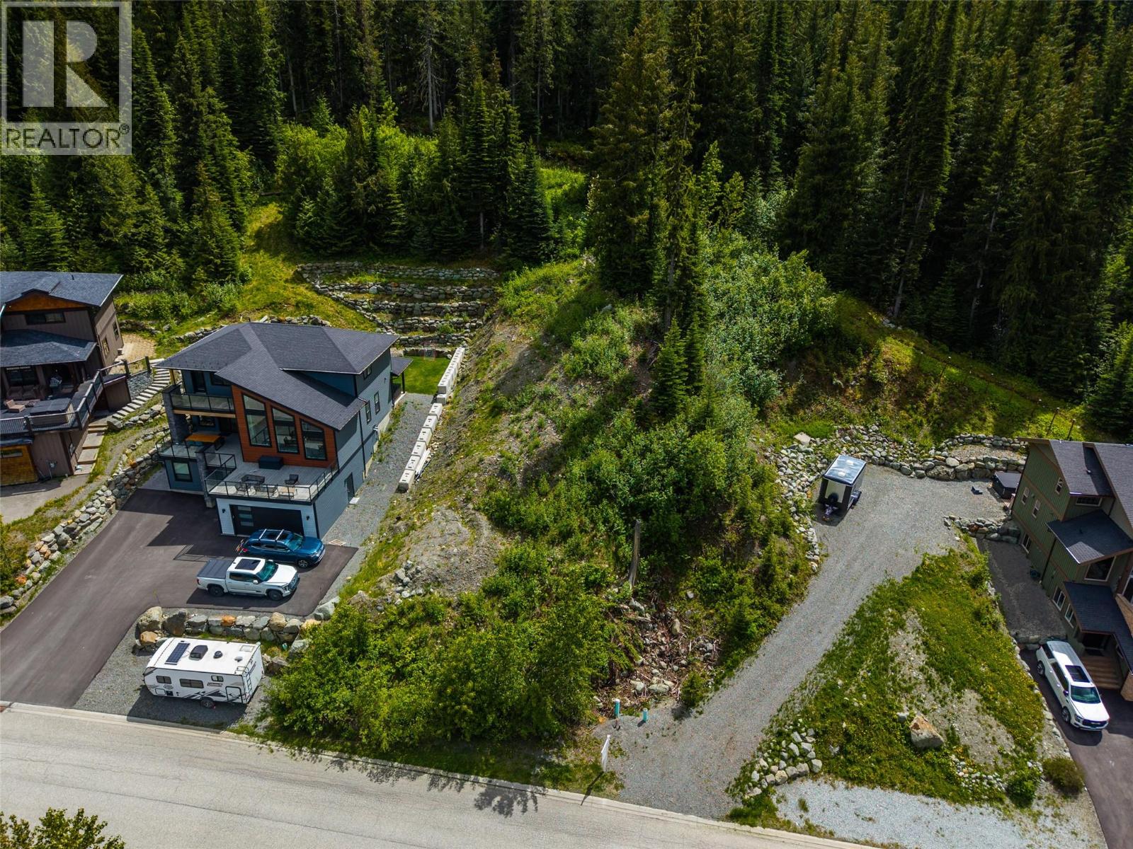2549 Mountain View Drive, Sun Peaks — photo 3