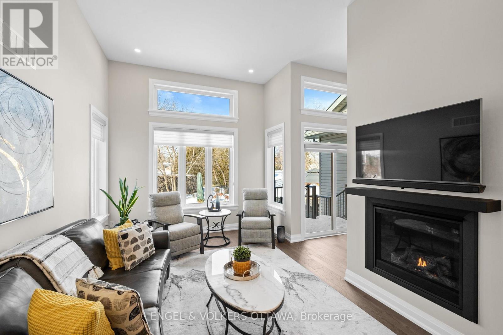 147 BLACKHORSE DRIVE - 18