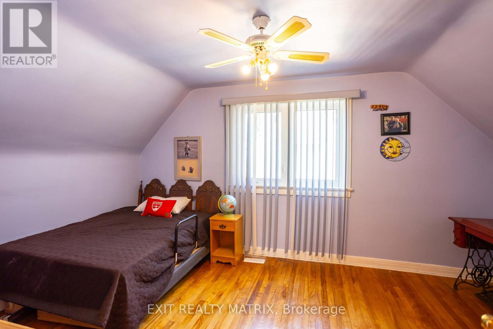 552 DUNBRACK STREET - Image 19
