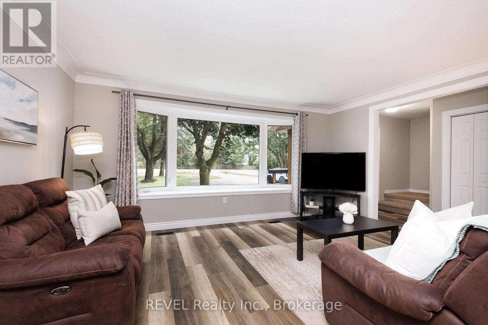 853 SOUTH PELHAM ROAD - 10