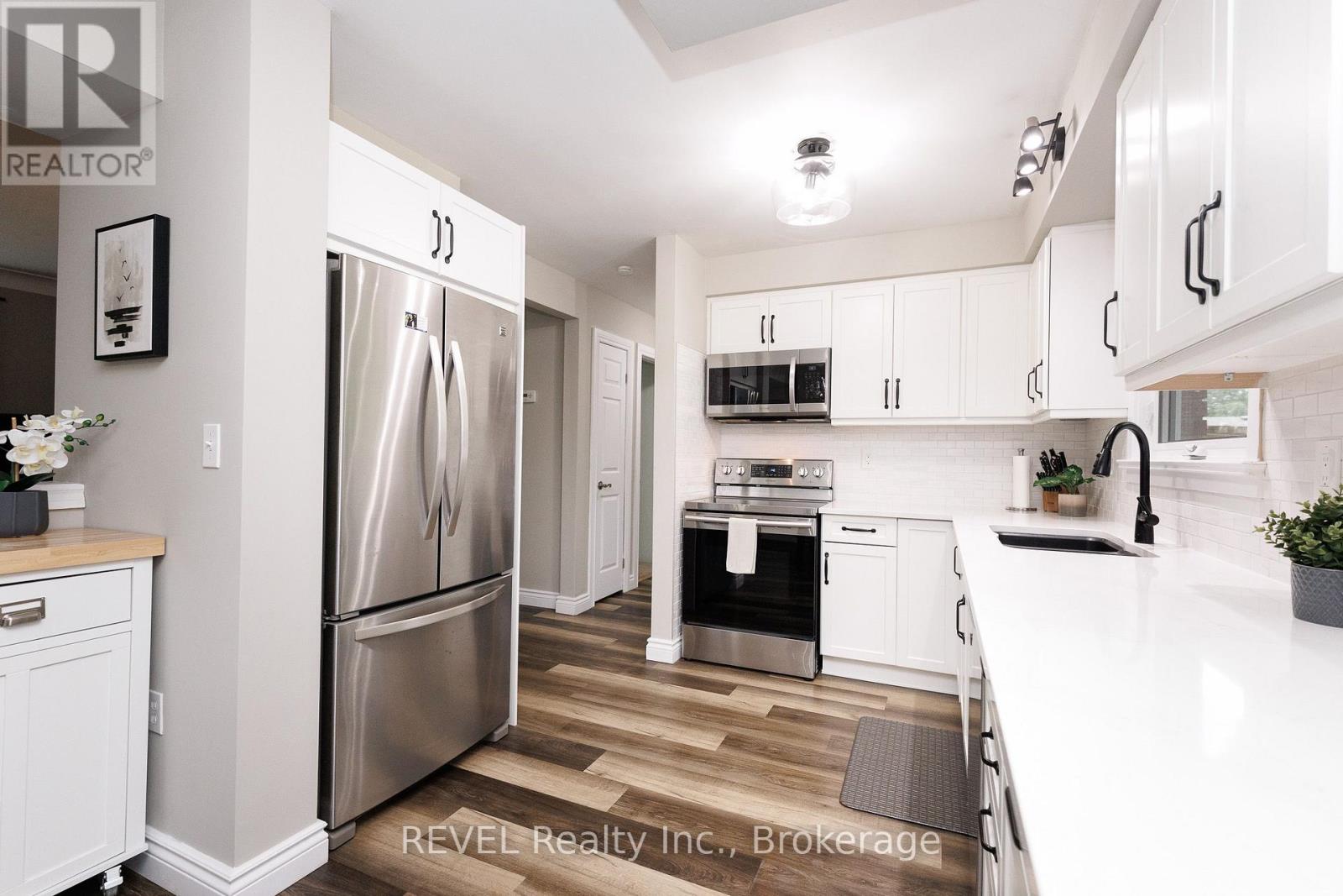 853 SOUTH PELHAM ROAD - 14