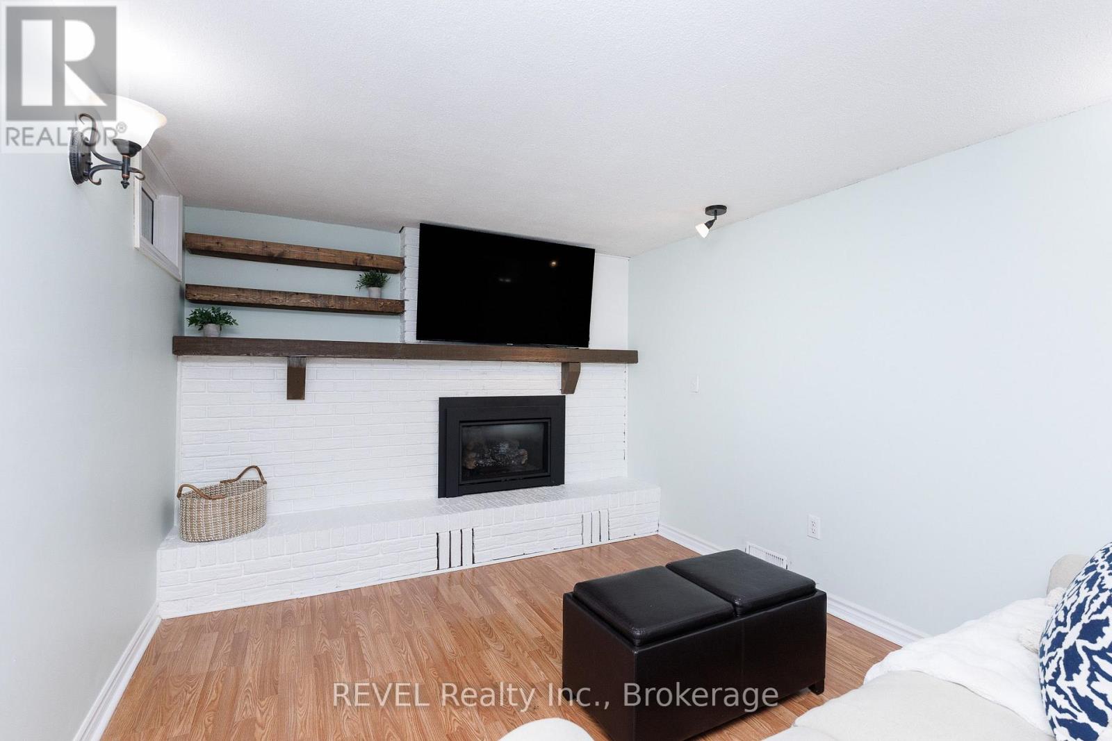 853 SOUTH PELHAM ROAD - 33