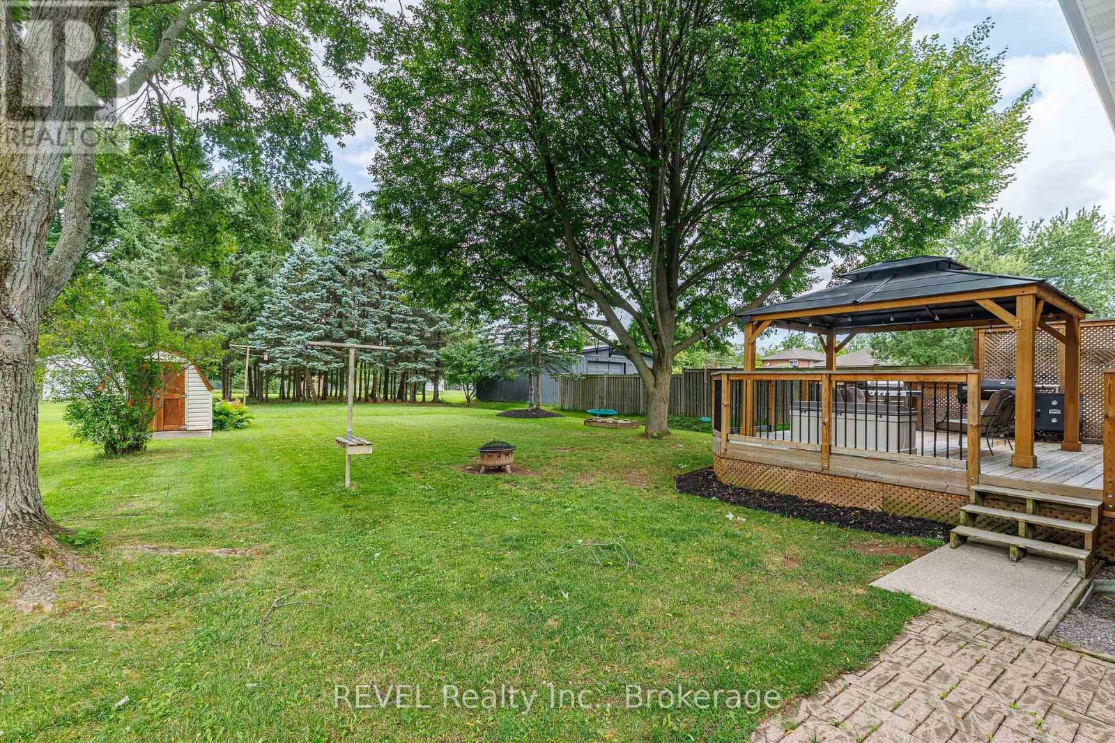 853 SOUTH PELHAM ROAD - 35