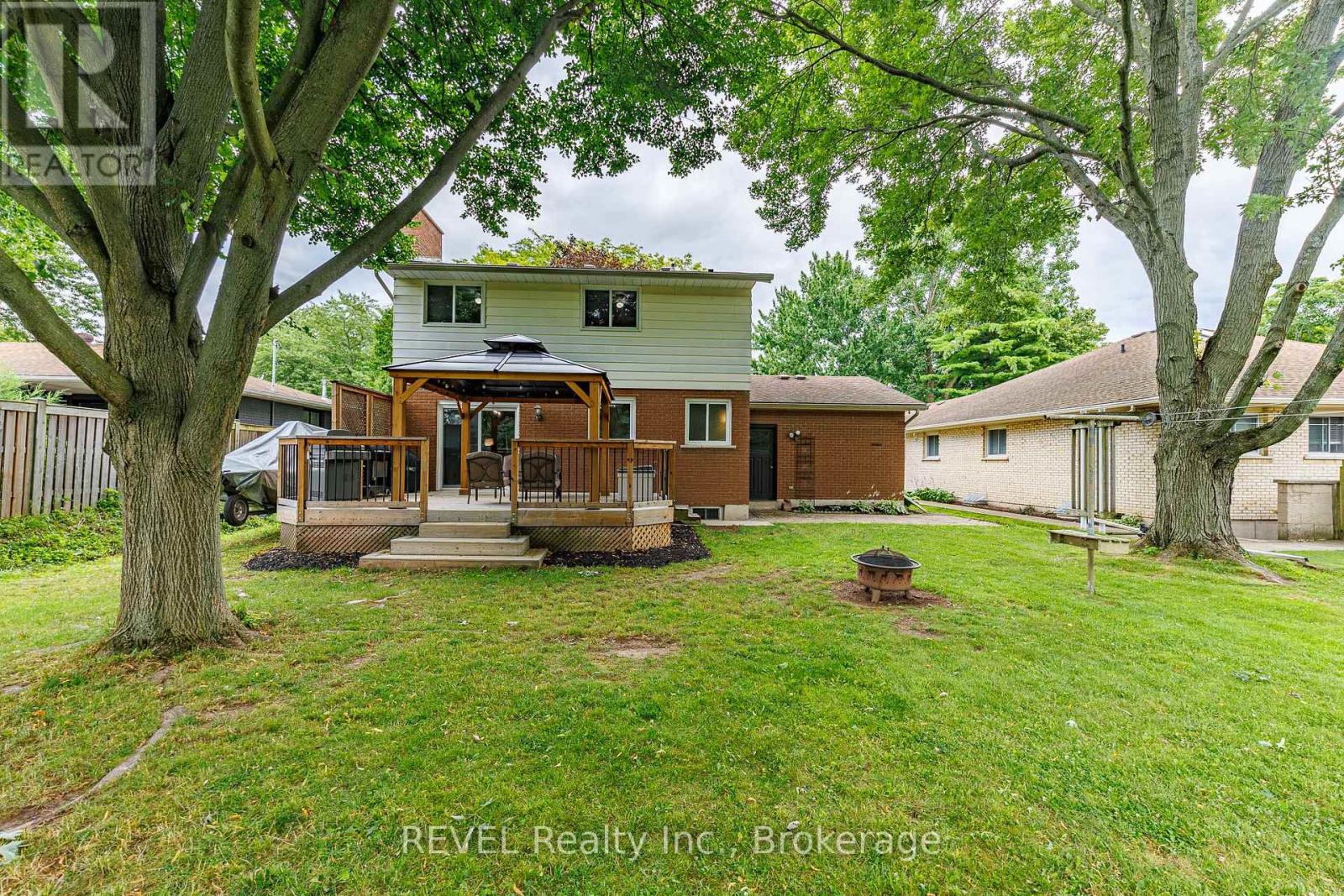 853 SOUTH PELHAM ROAD - 39