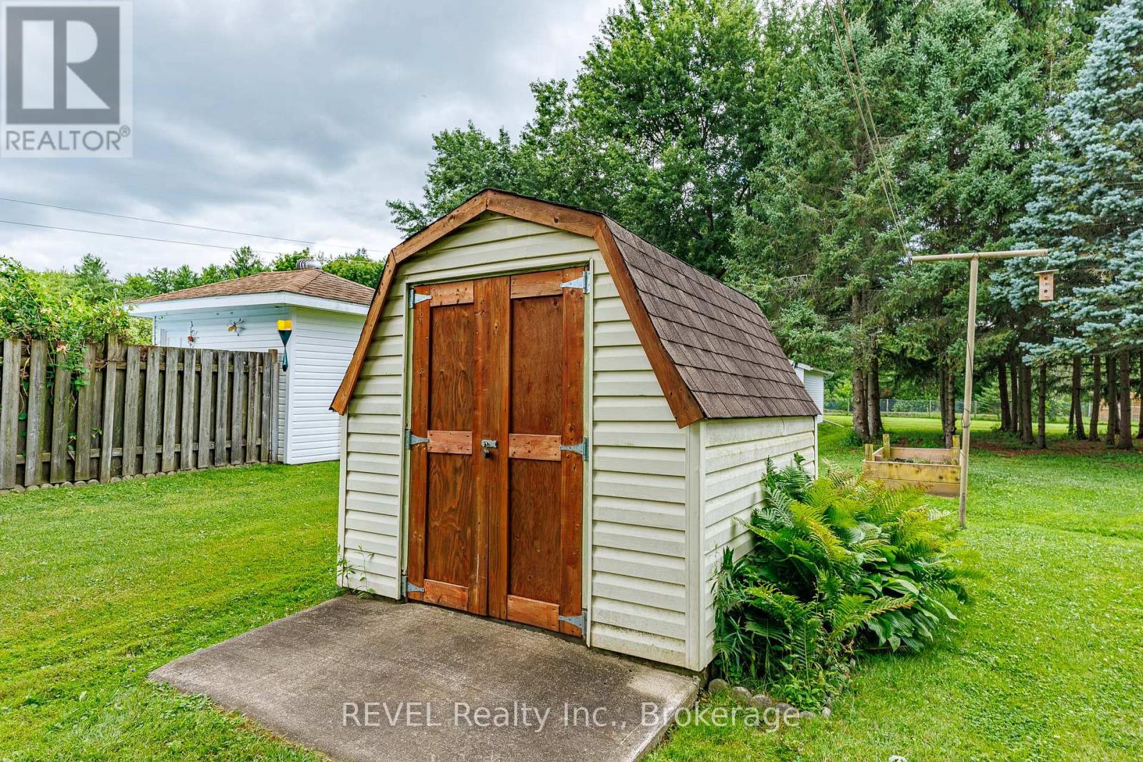 853 SOUTH PELHAM ROAD - 42