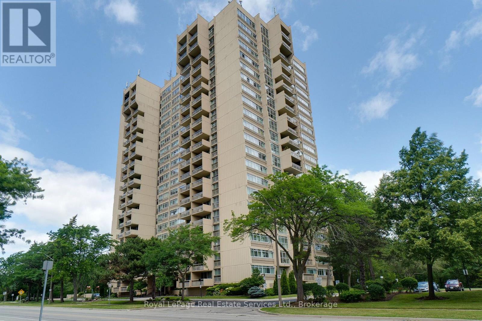#1702 1359 WHITE OAKS BOULEVARD - 37