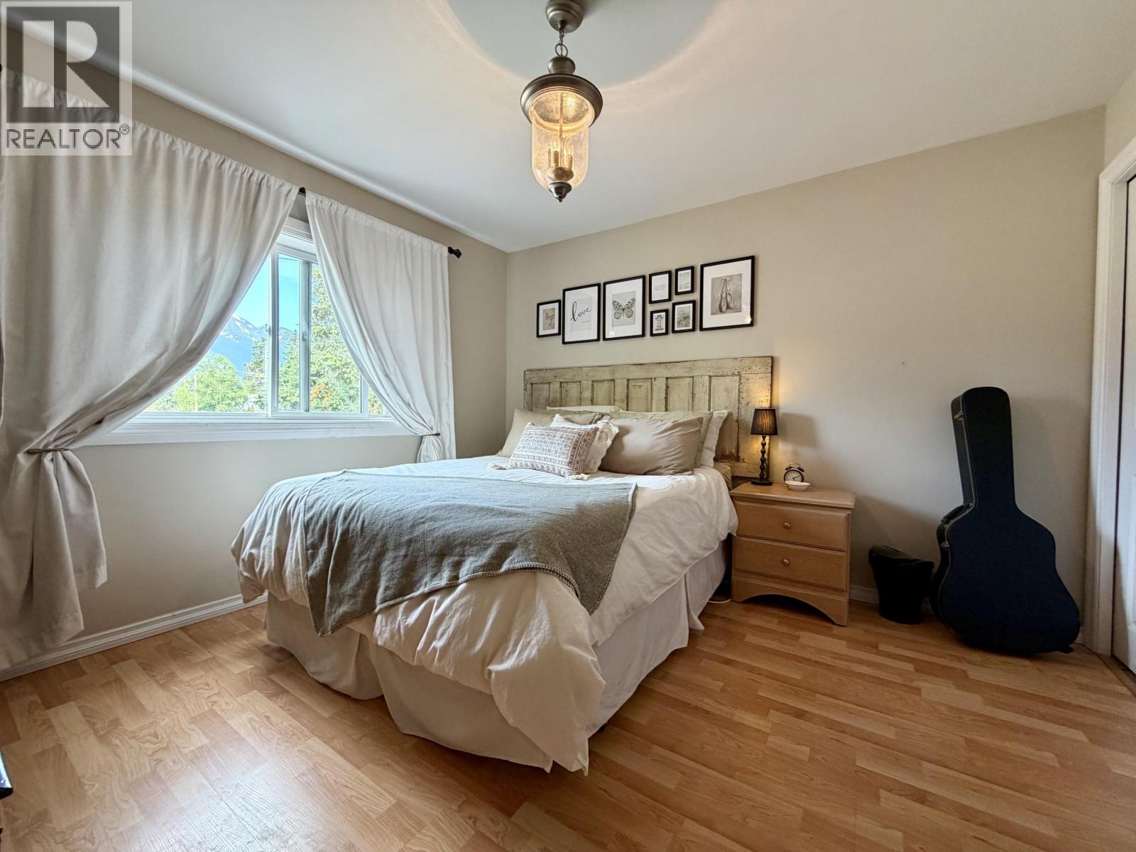 3888 11TH AVENUE - 20