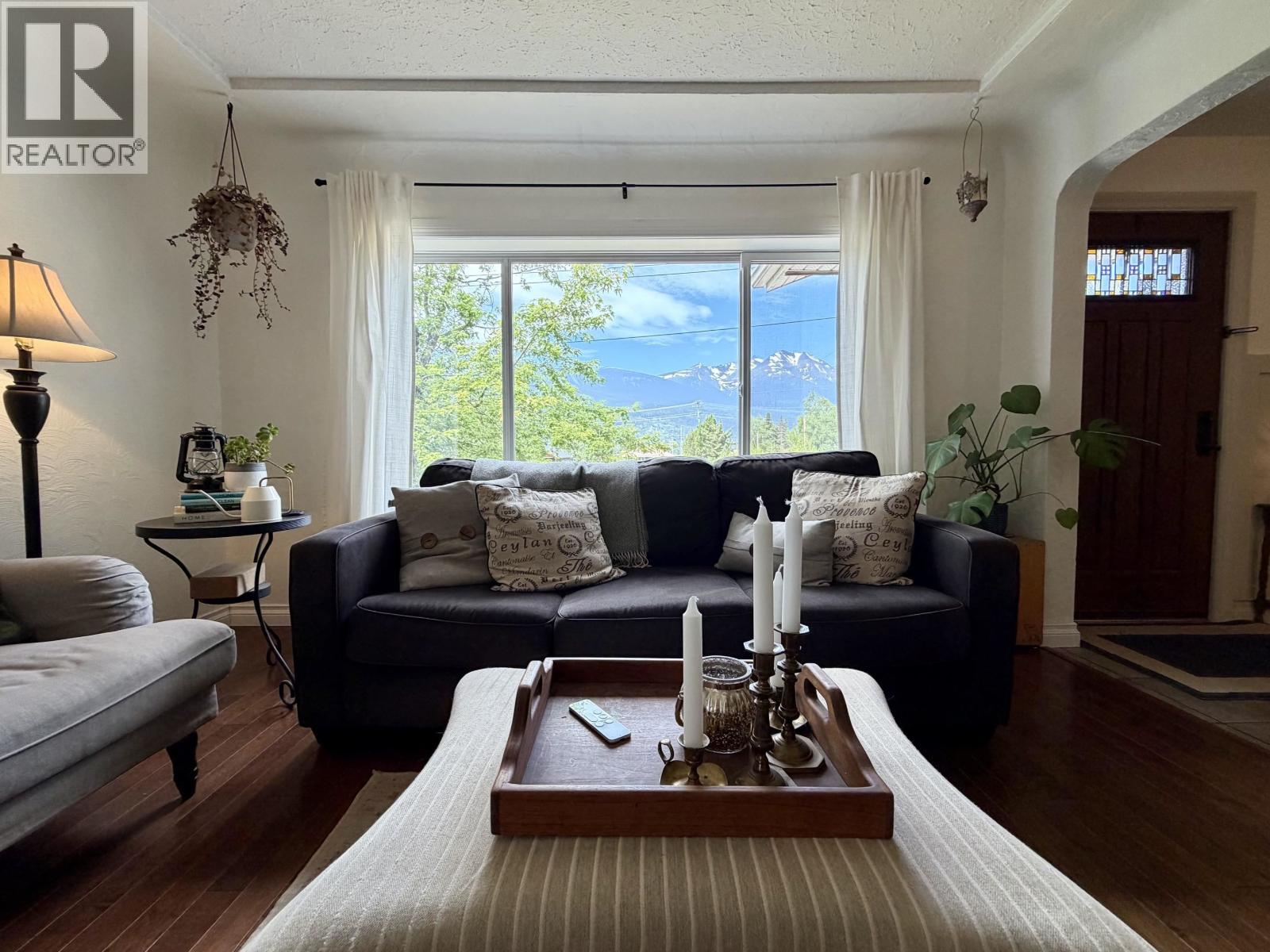 3888 11TH AVENUE - 7