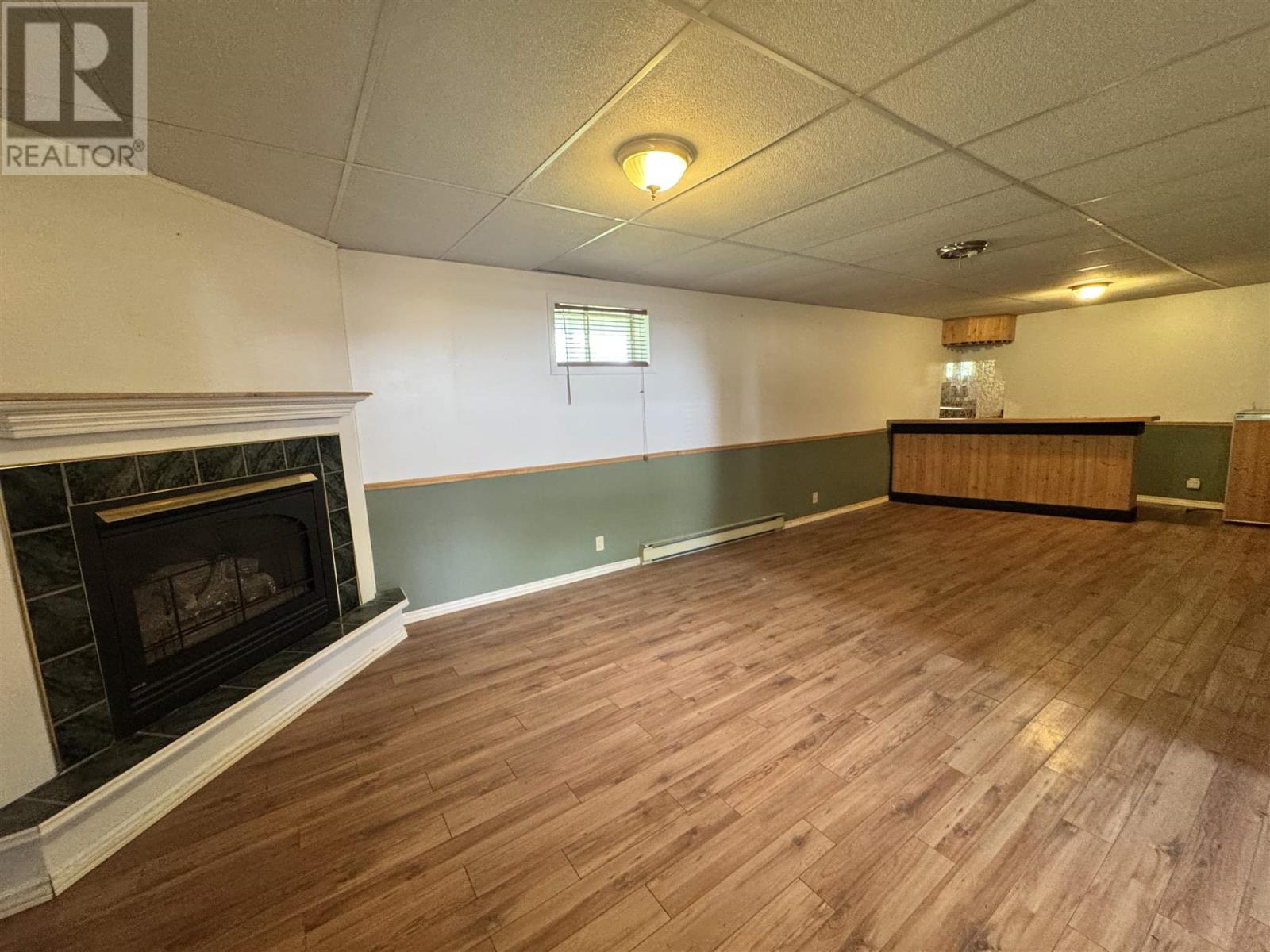 300 Martel RD - 14