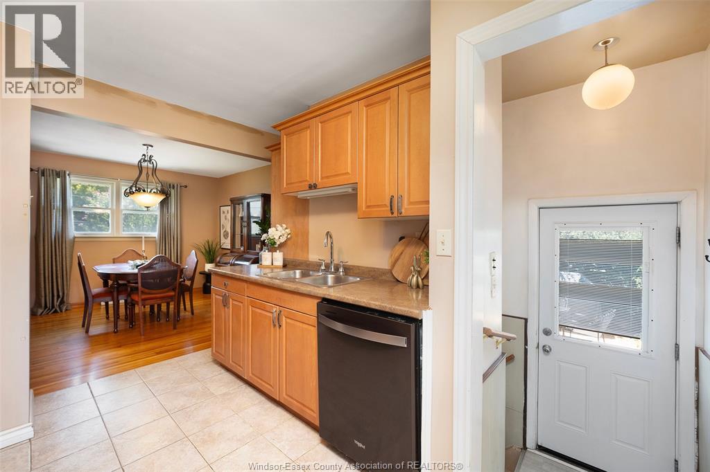 1285 Cabana West - 12