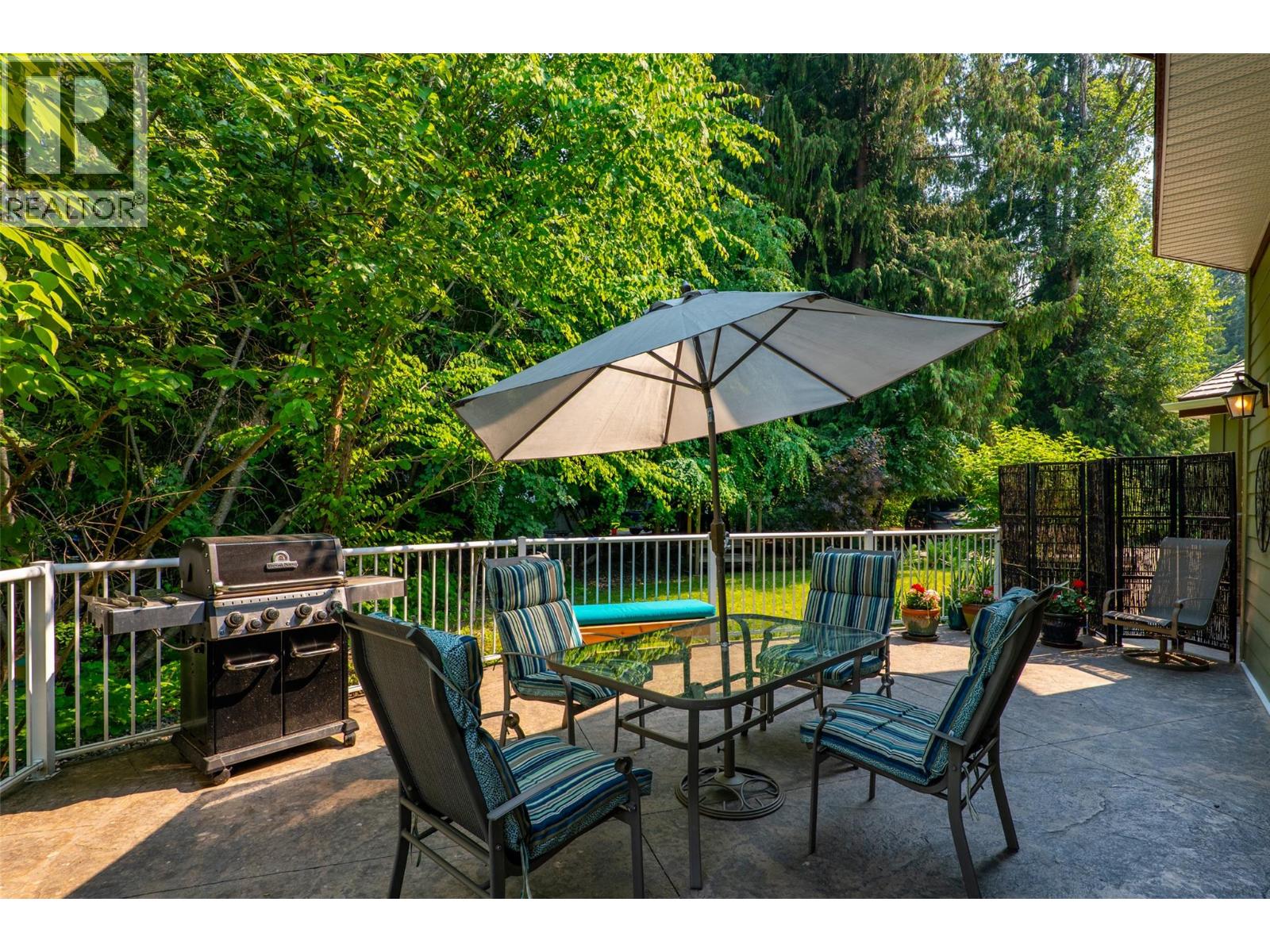 #16 6172 Squilax-Anglemont Road - 12