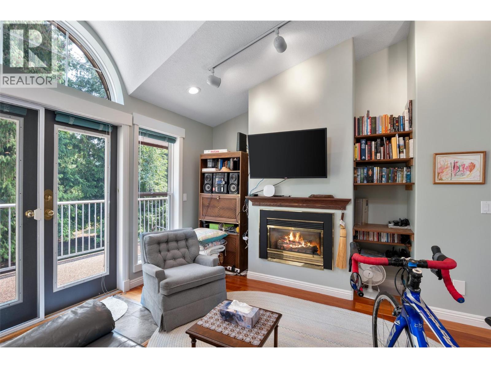 #16 6172 Squilax-Anglemont Road - 22