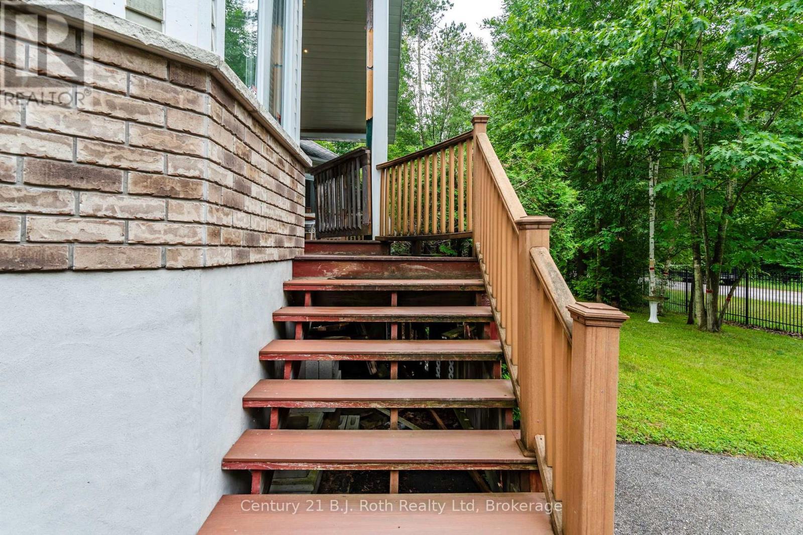 11 RUE KAROLA ROAD - 2