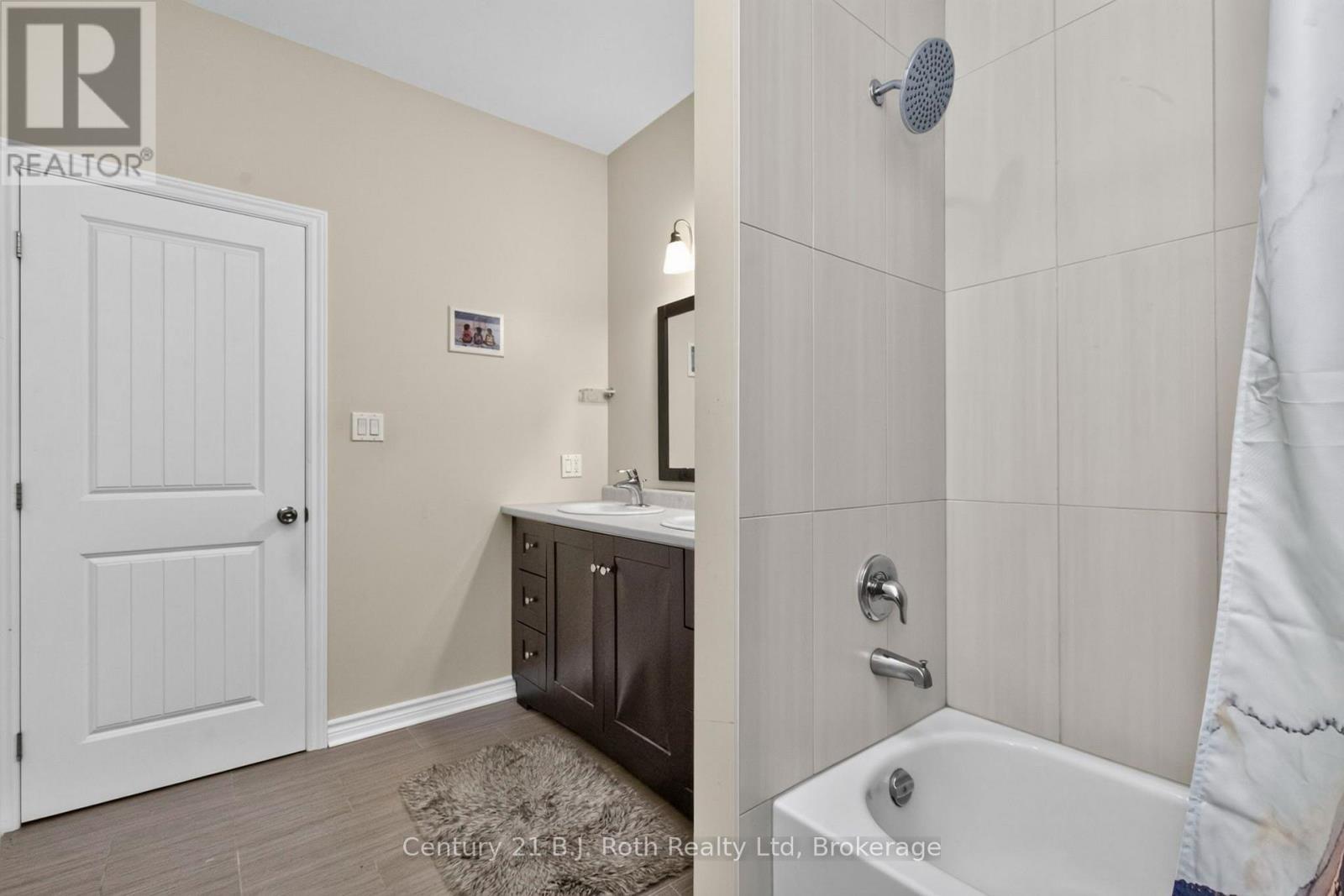 11 RUE KAROLA ROAD - 31