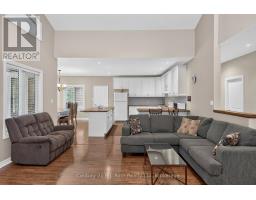 Laundry room - 11 Rue Karola Road, Tiny, ON L0L2J0 Photo 8