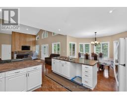 11 Rue Karola Road, Tiny, ON L0L2J0 Photo 9