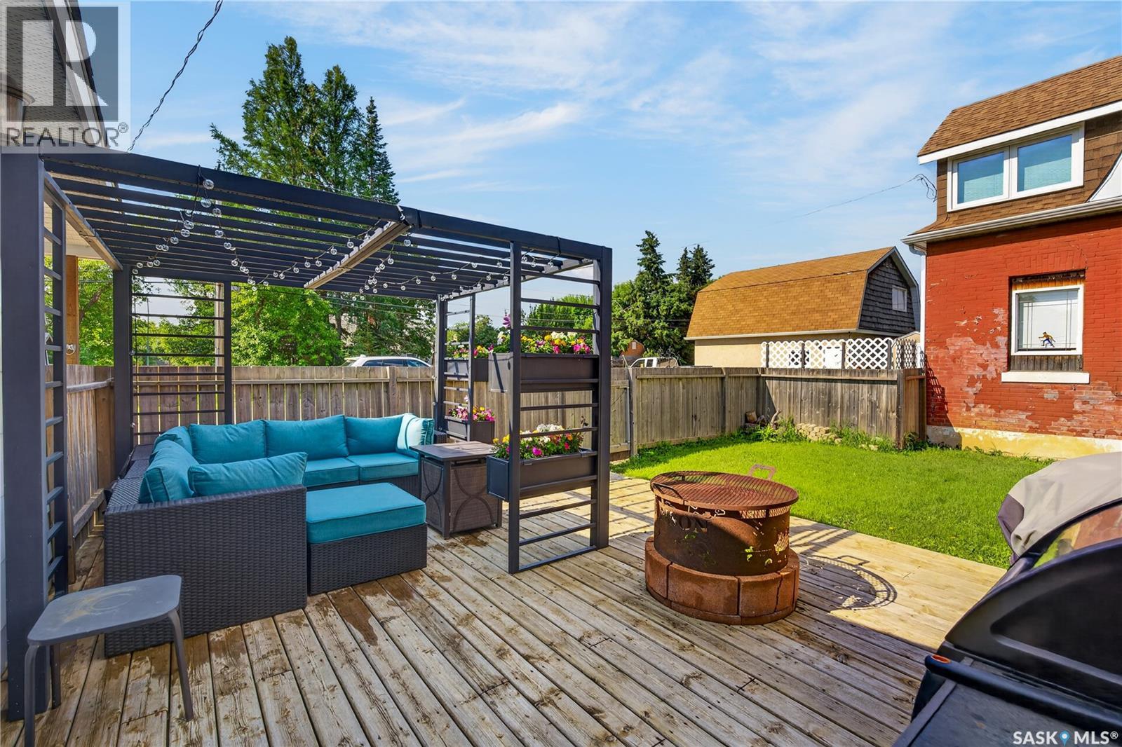 477 22nd STREET E - 35