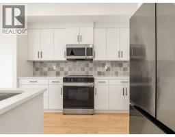 554 Malahat Green W - photo 2