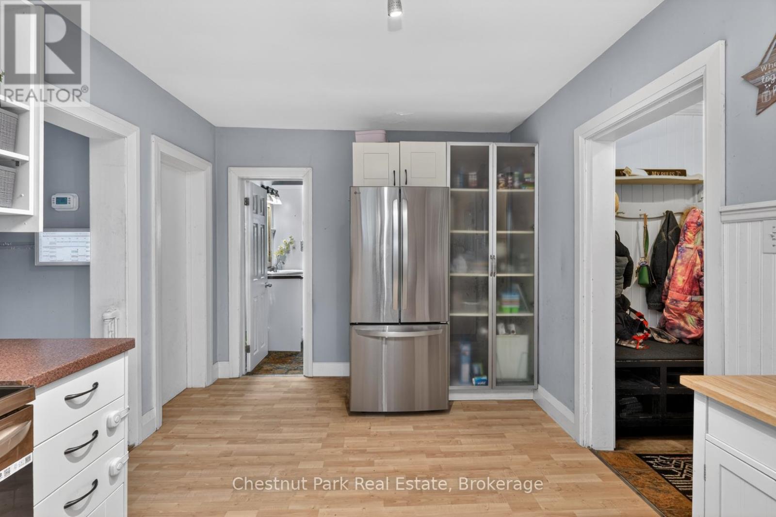3 CORA STREET E - 5