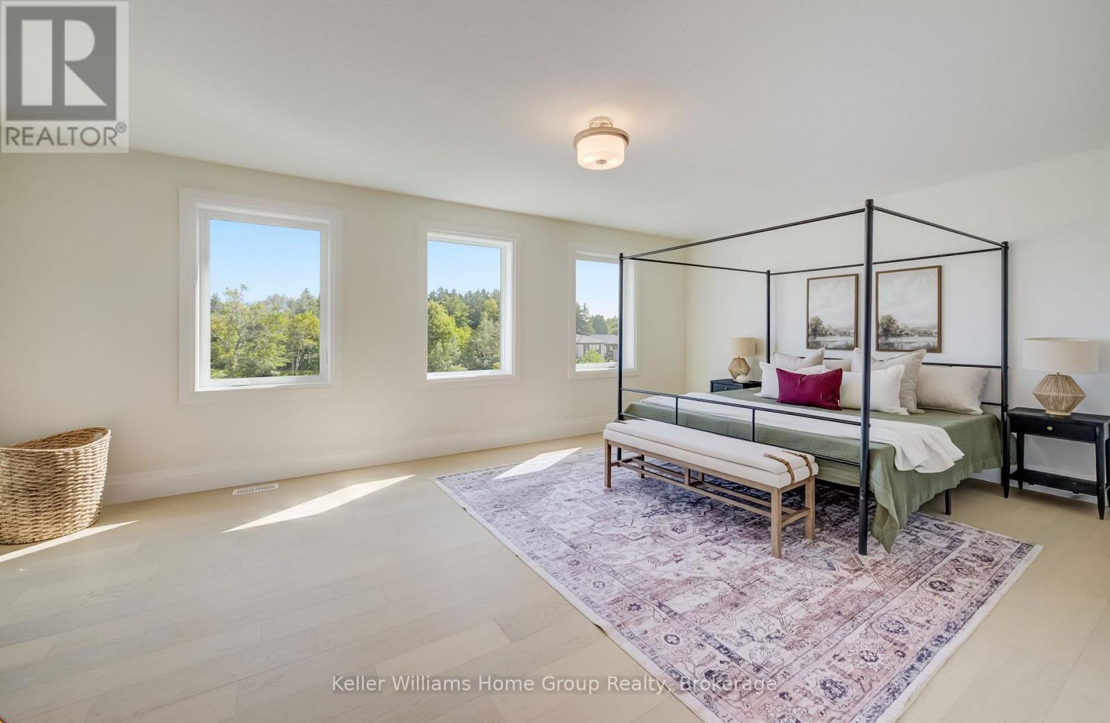 31 NICHOLAS WAY - 23