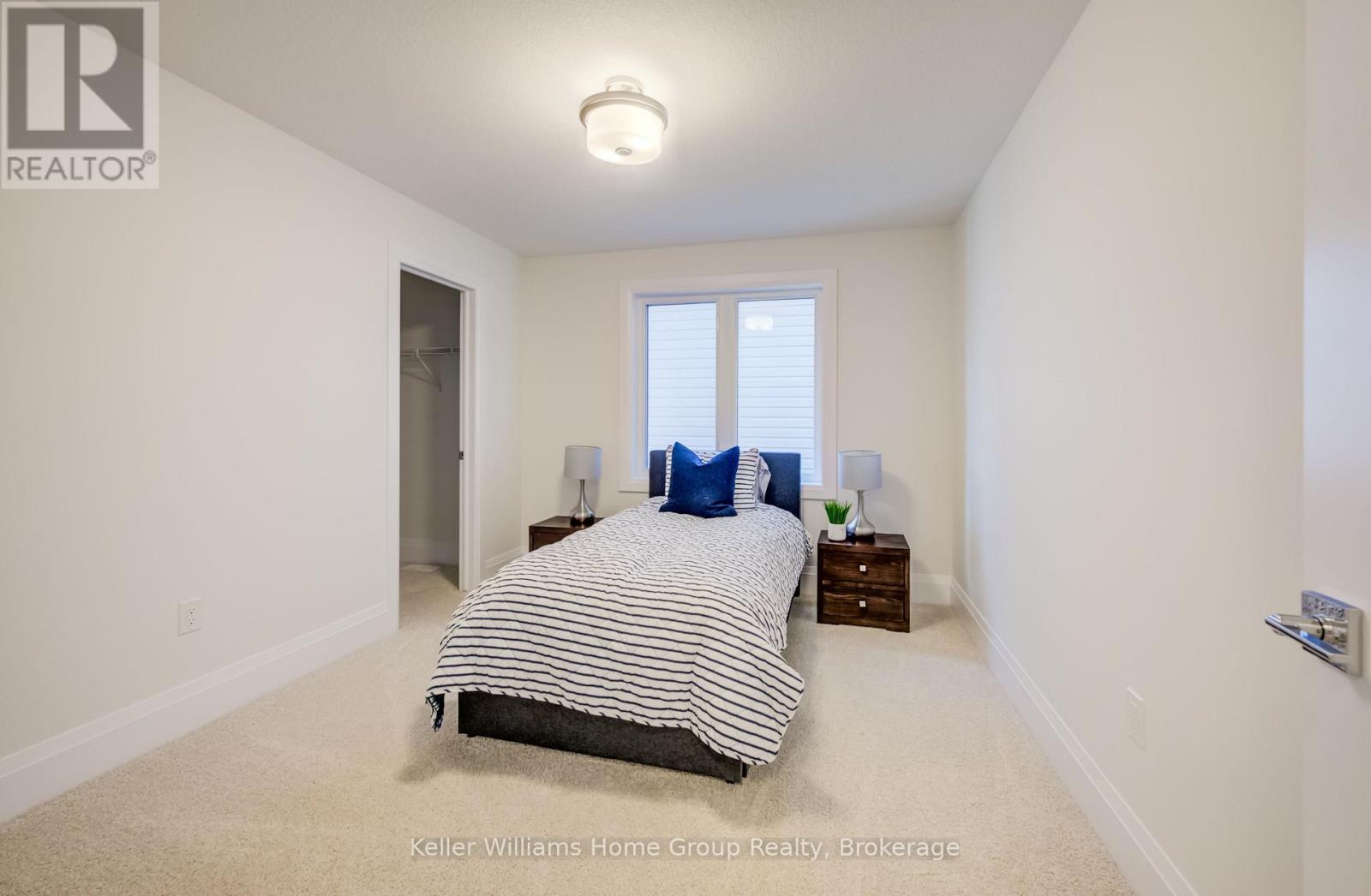 31 NICHOLAS WAY - 32