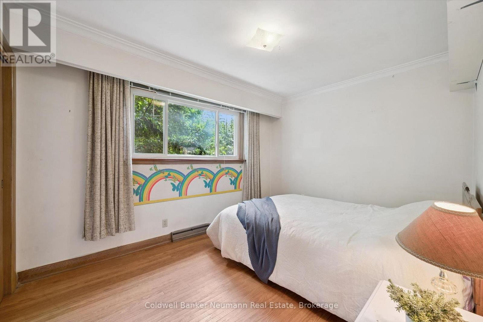 45 DEAN AVENUE - 17