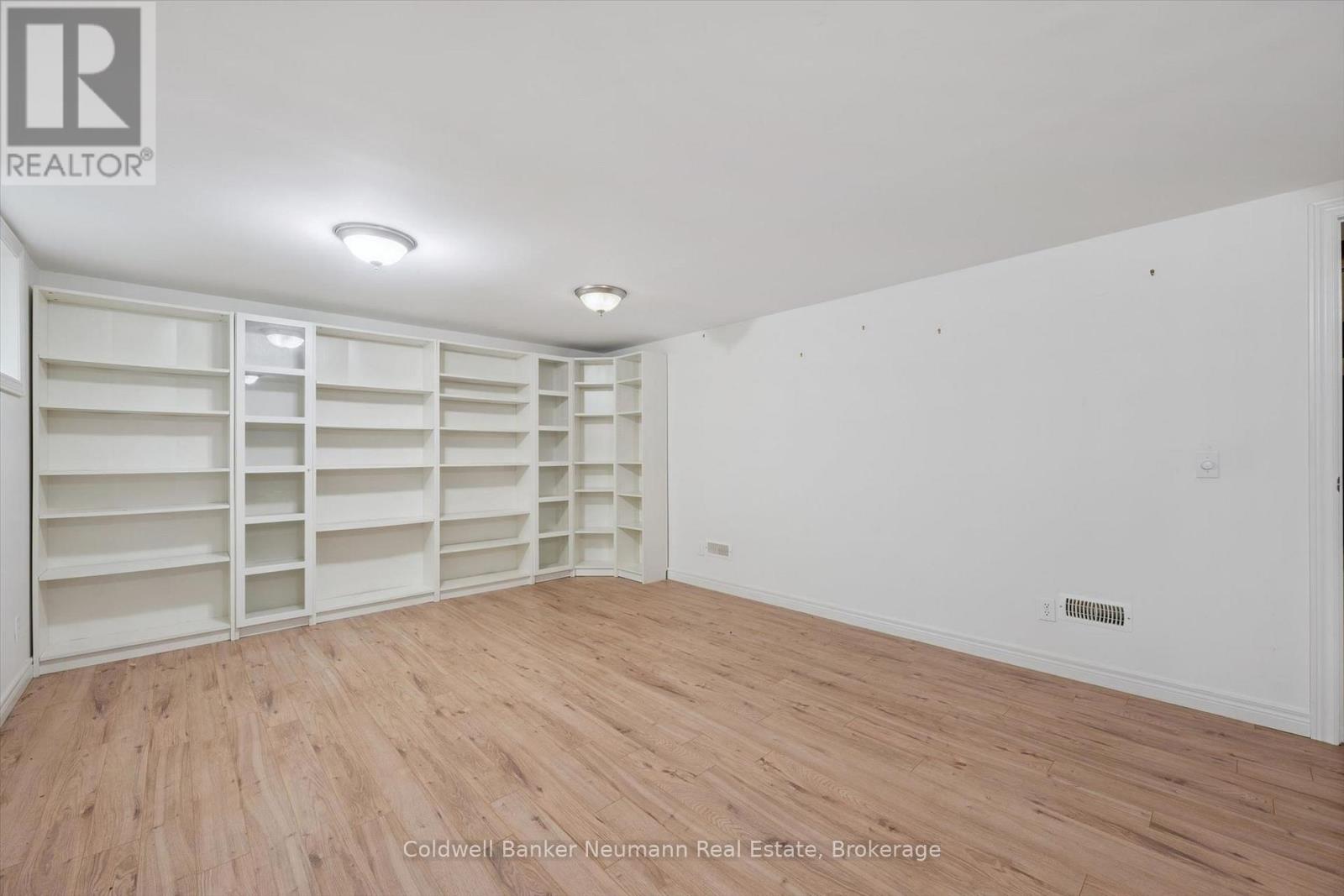 45 DEAN AVENUE - 22