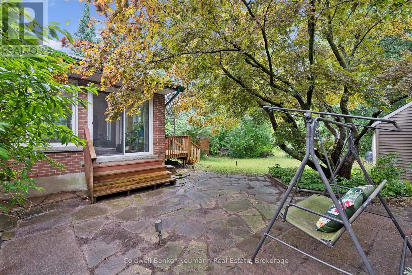 45 DEAN AVENUE - 23