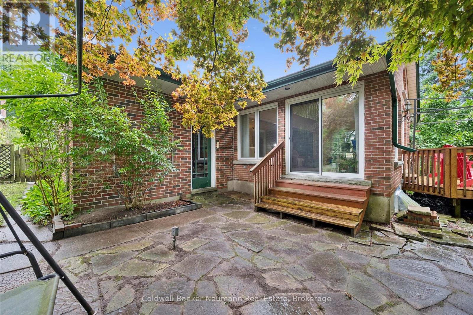 45 DEAN AVENUE - 24