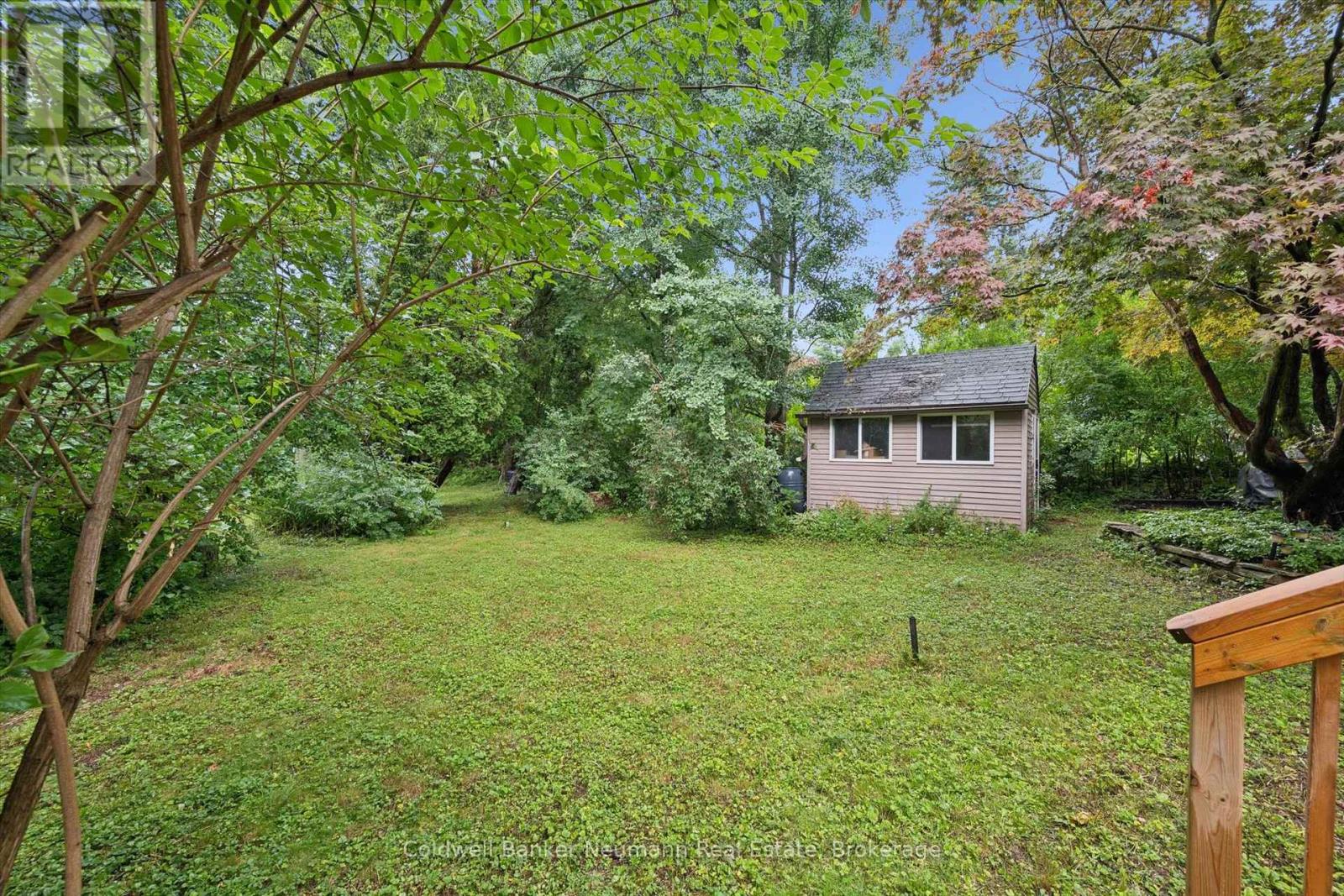 45 DEAN AVENUE - 29