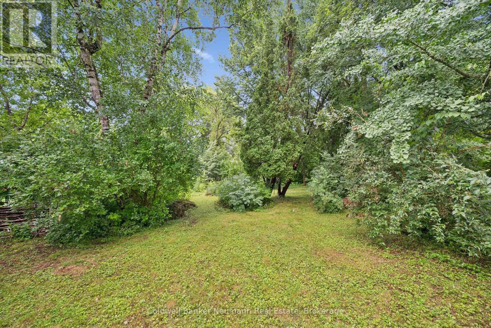 45 DEAN AVENUE - 30