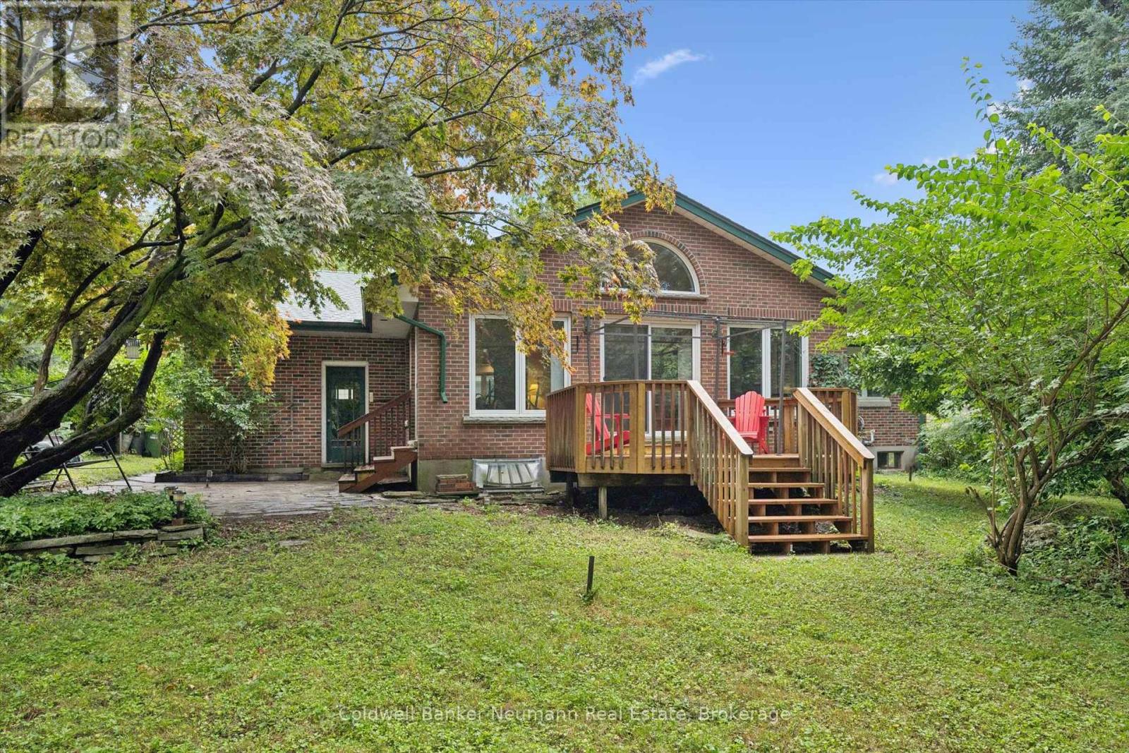 45 DEAN AVENUE - 34