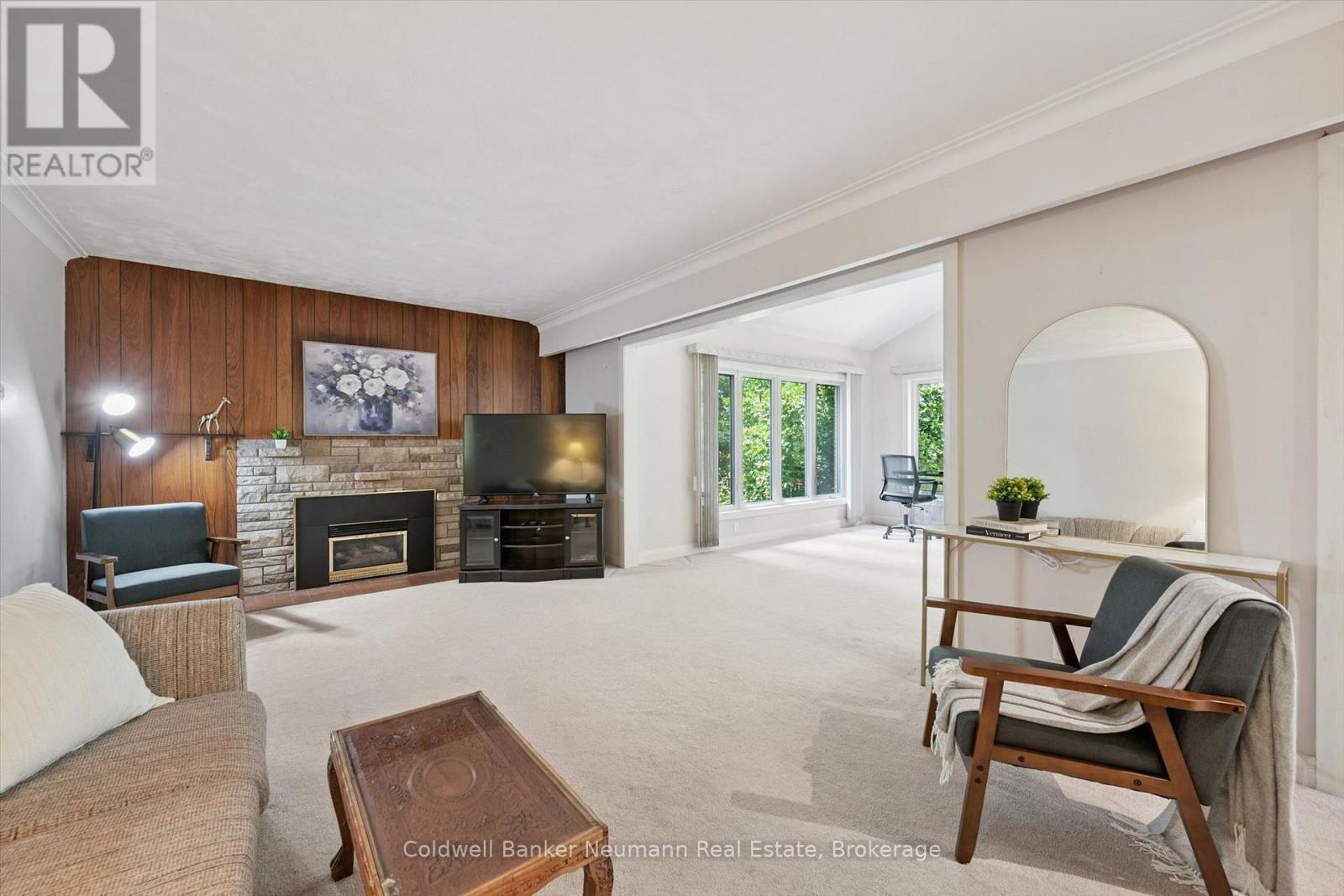 45 DEAN AVENUE - 6
